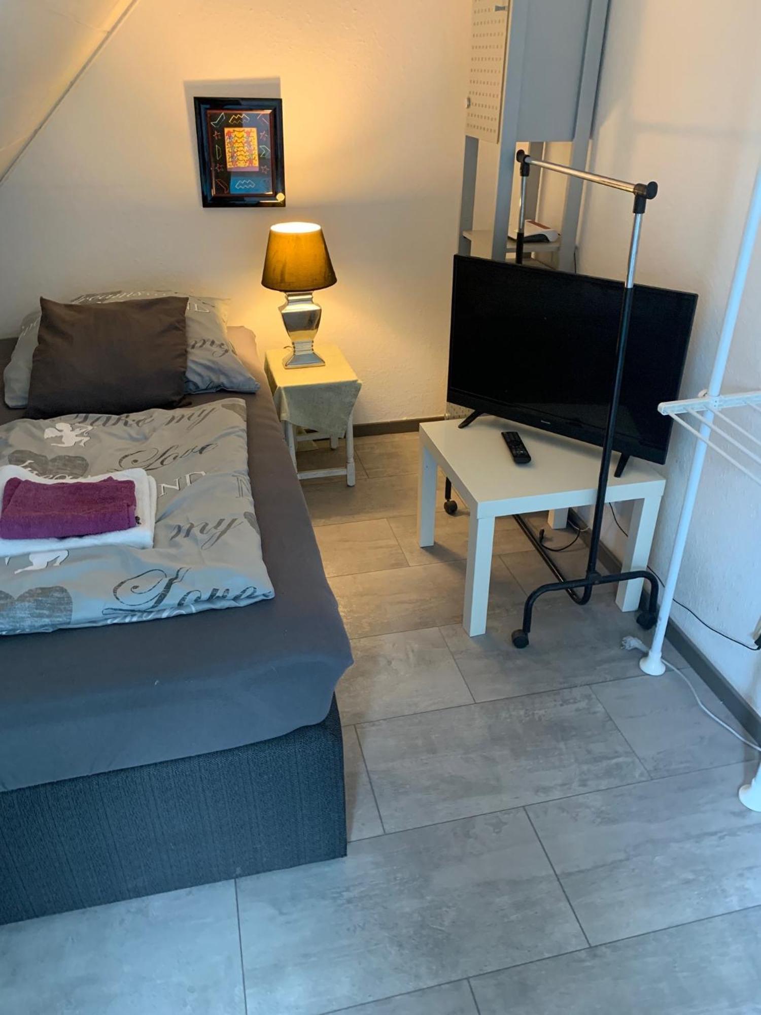 Home24 Oberhausen  Buitenkant foto